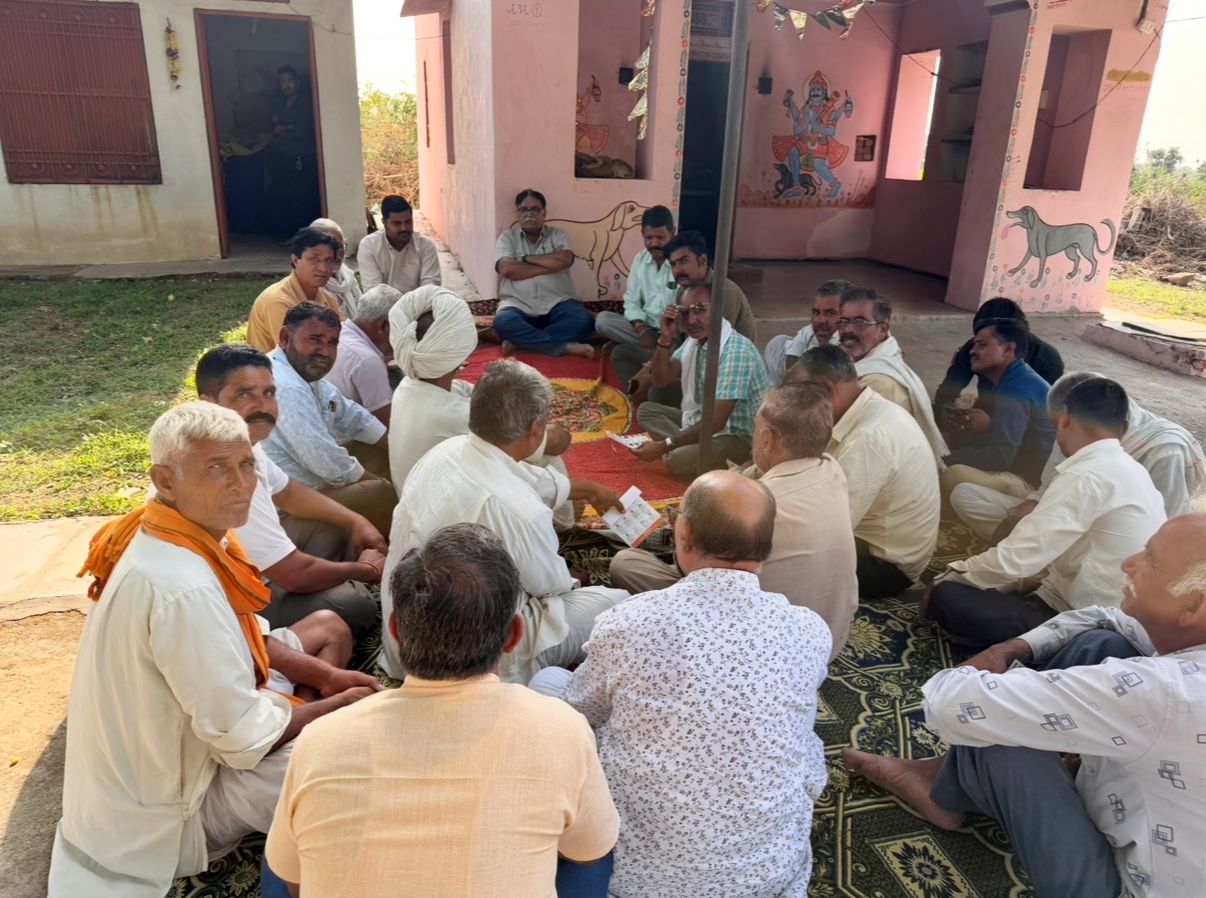 पूर्व विधायक भीण्डर ने कि ग्रामीण क्षैत्रों में दौरे की शुरूआत