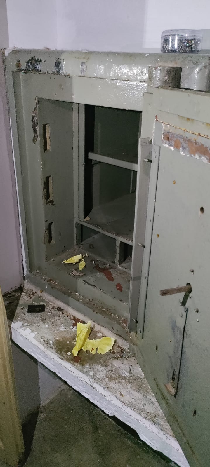 उदपुरा में लाखों के सोने-चांदी के जेवर पार, तिजोरी तोड़कर चोरी की बड़ी वारदात